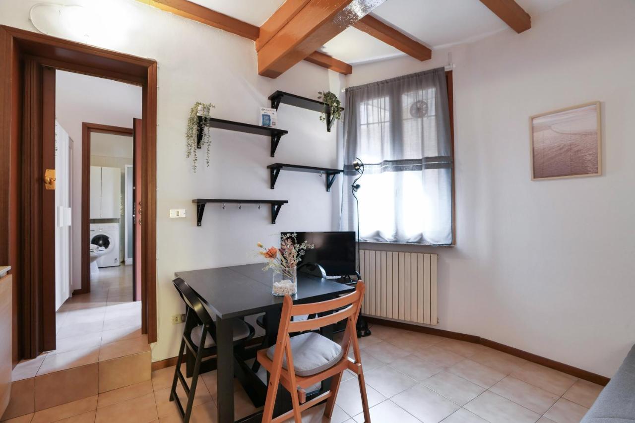 Primopiano - Colonne 18 Apartment Милано Екстериор снимка