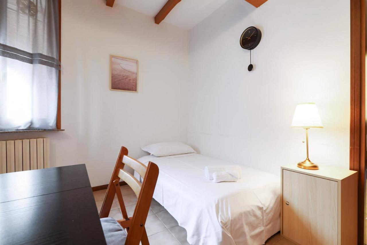Primopiano - Colonne 18 Apartment Милано Екстериор снимка