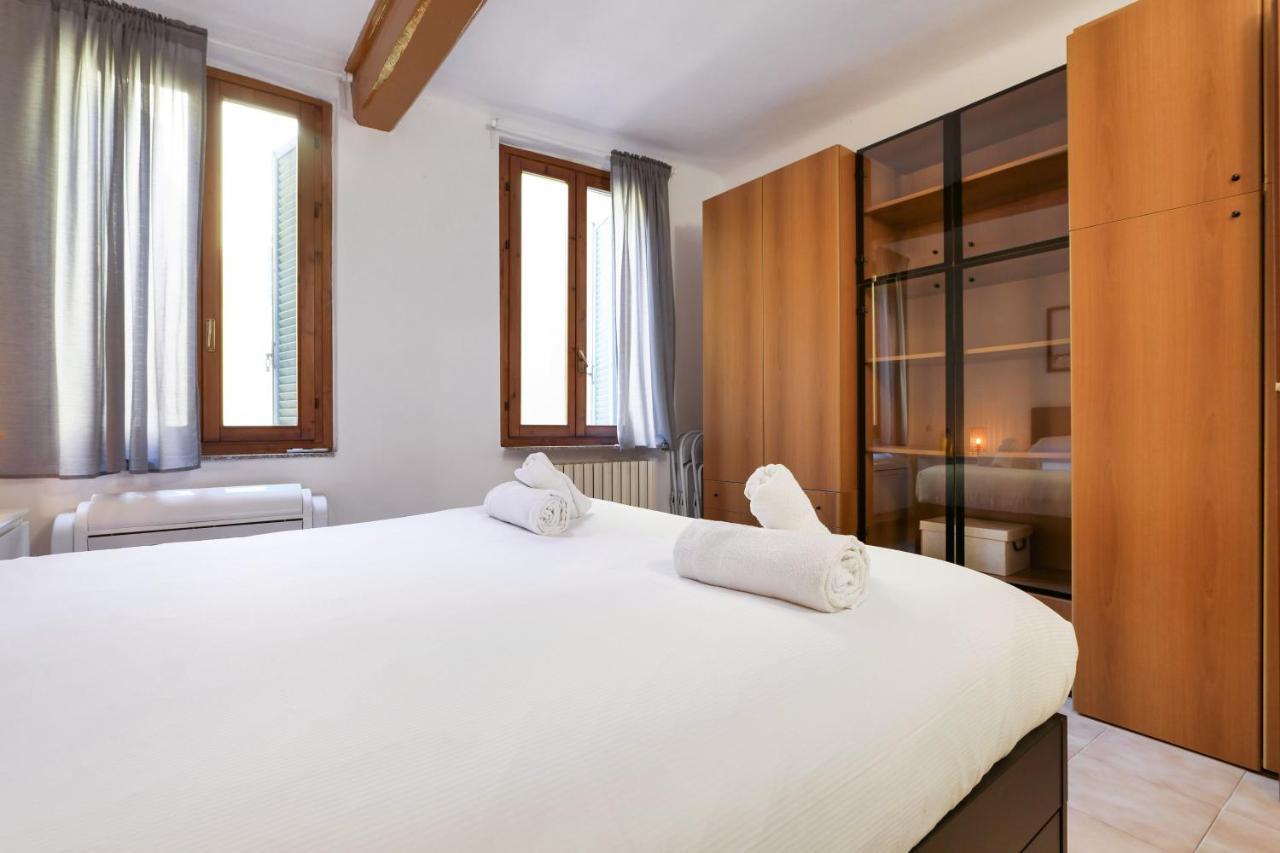 Primopiano - Colonne 18 Apartment Милано Екстериор снимка