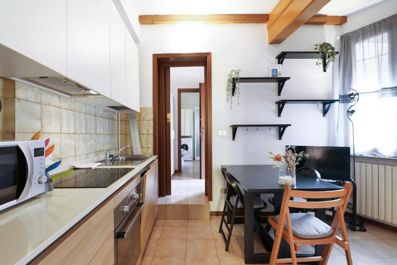 Primopiano - Colonne 18 Apartment Милано Екстериор снимка