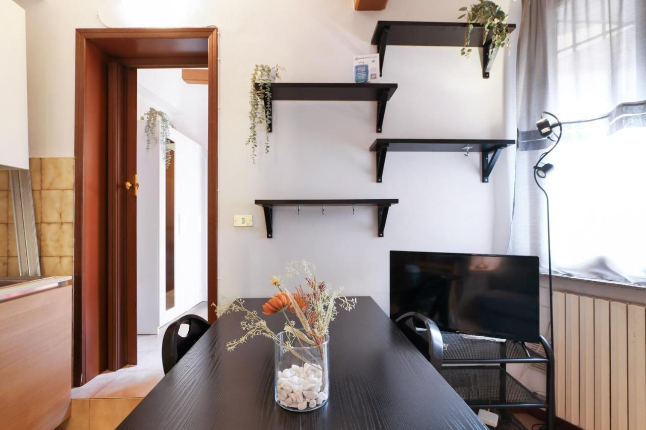 Primopiano - Colonne 18 Apartment Милано Екстериор снимка