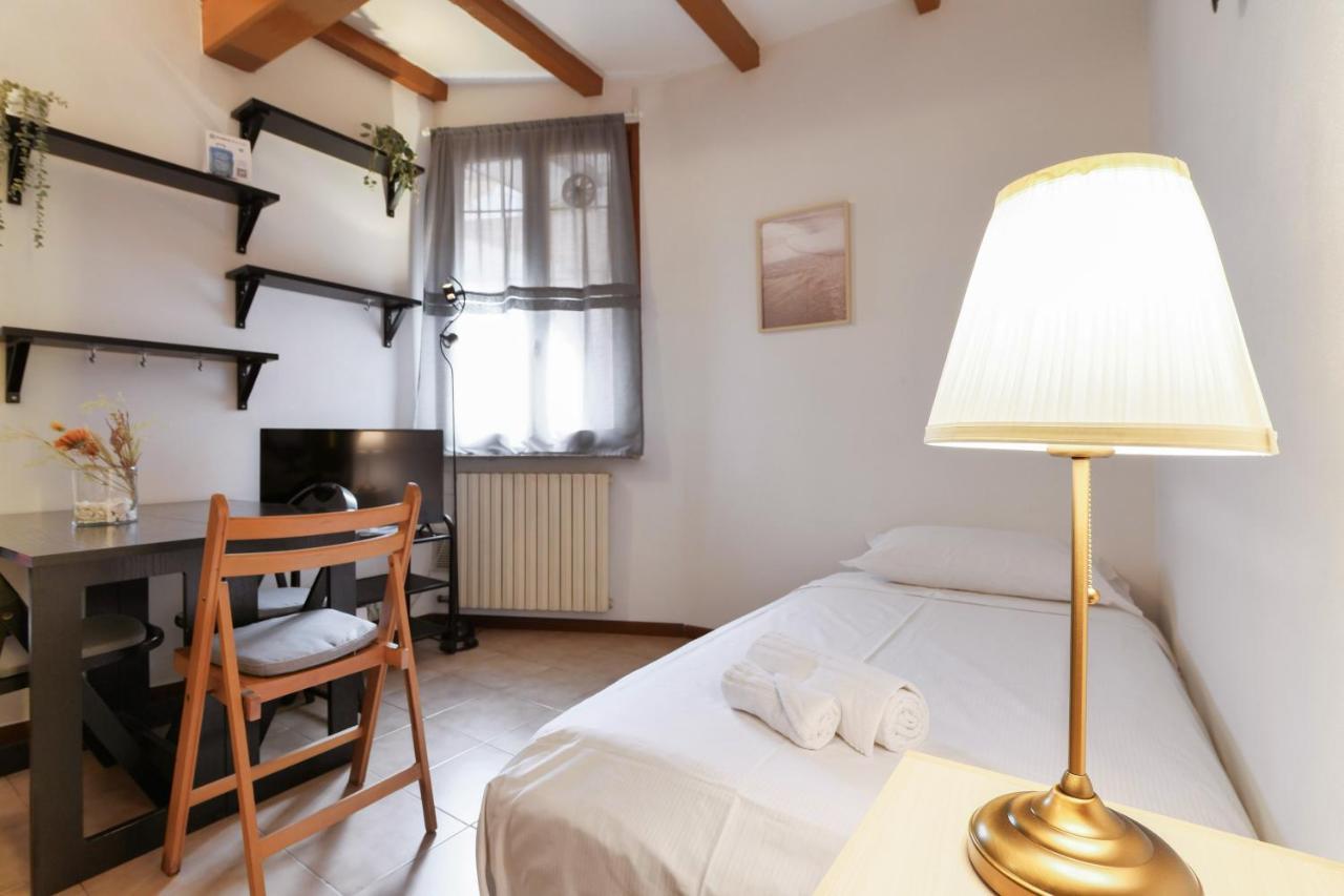 Primopiano - Colonne 18 Apartment Милано Екстериор снимка